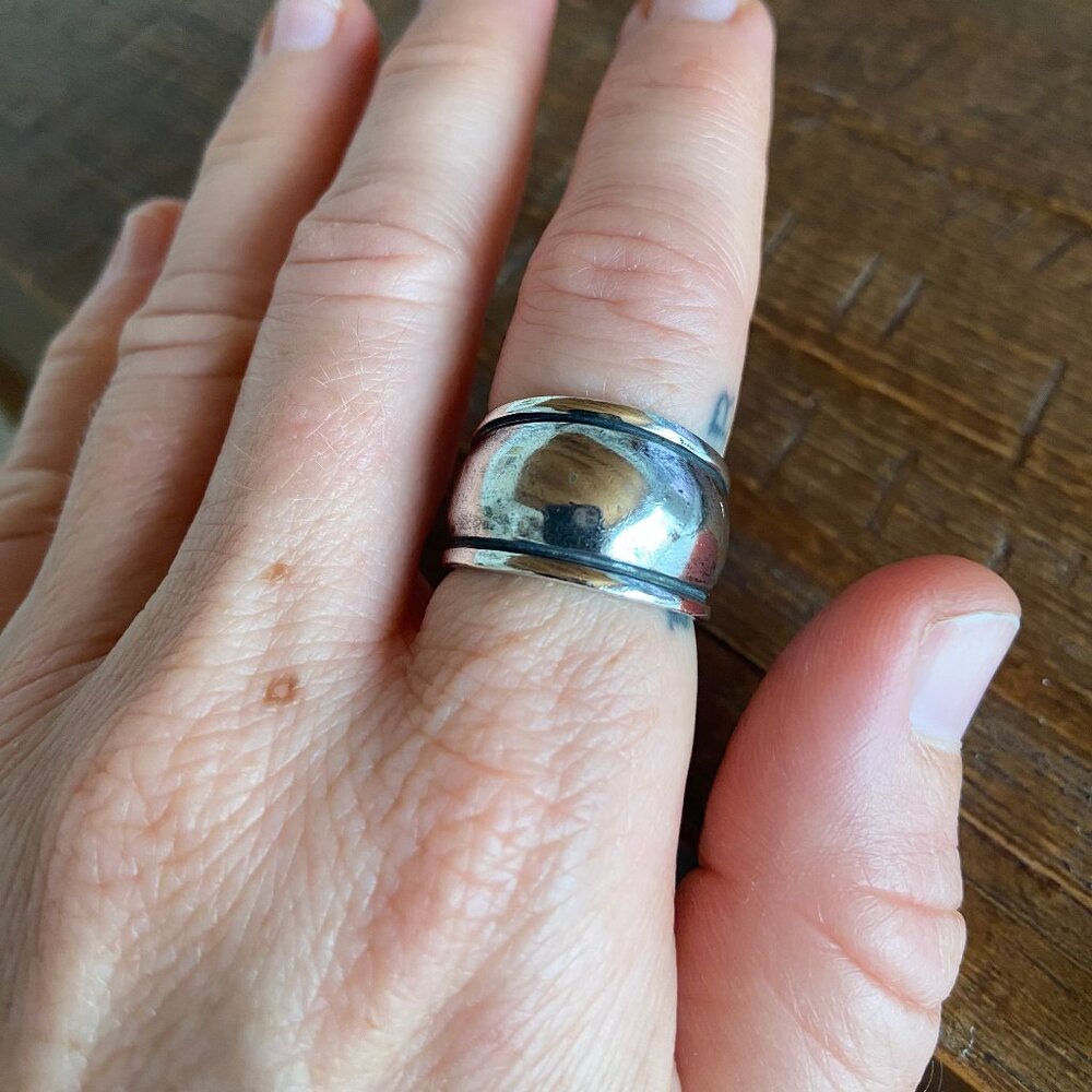 Chunky silver ring size 6.5/7